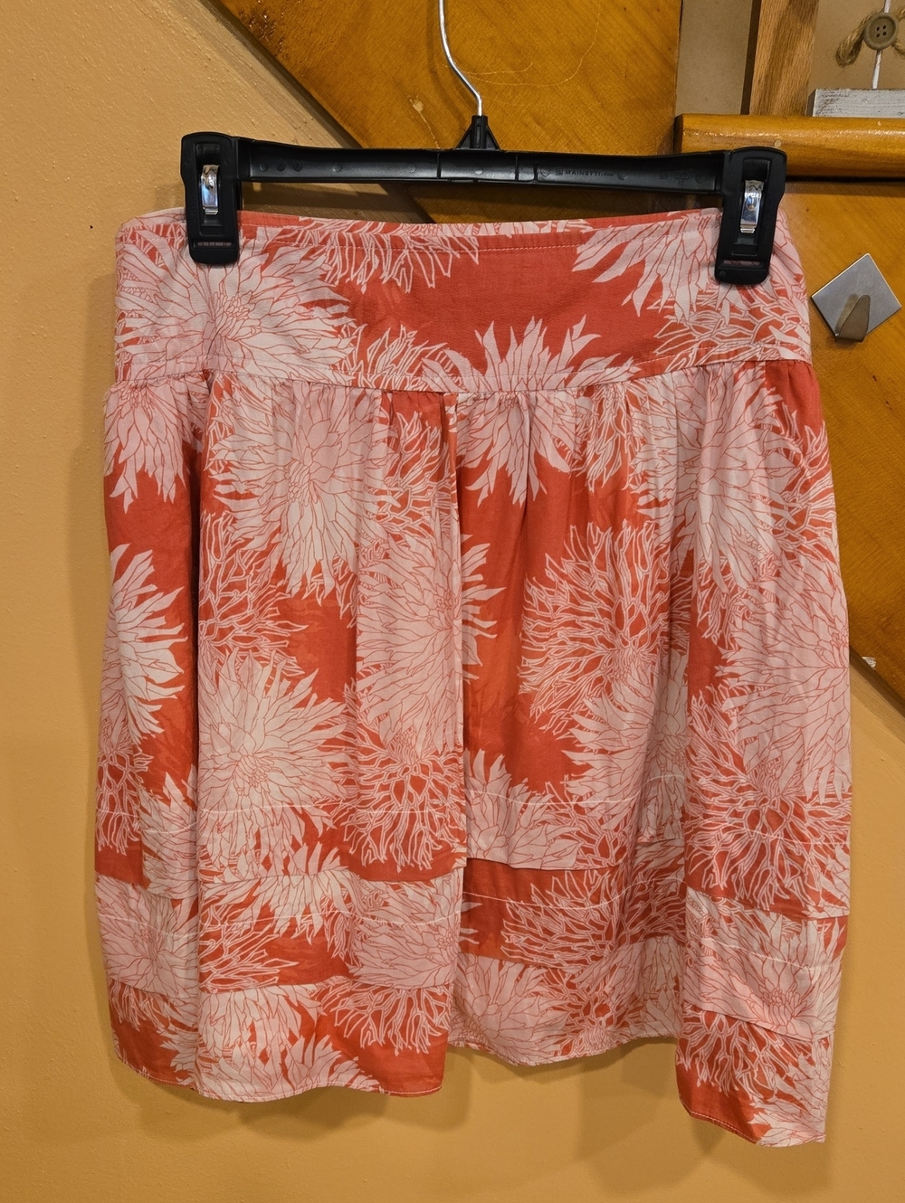 GAP Coral and White Floral A-Line Skirt